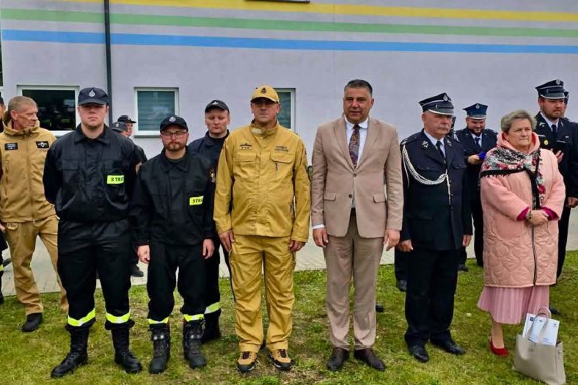 OSP Kaniwola zyskała nowoczesną ł&oacute;dź ratowniczą z silnikiem i przyczepą